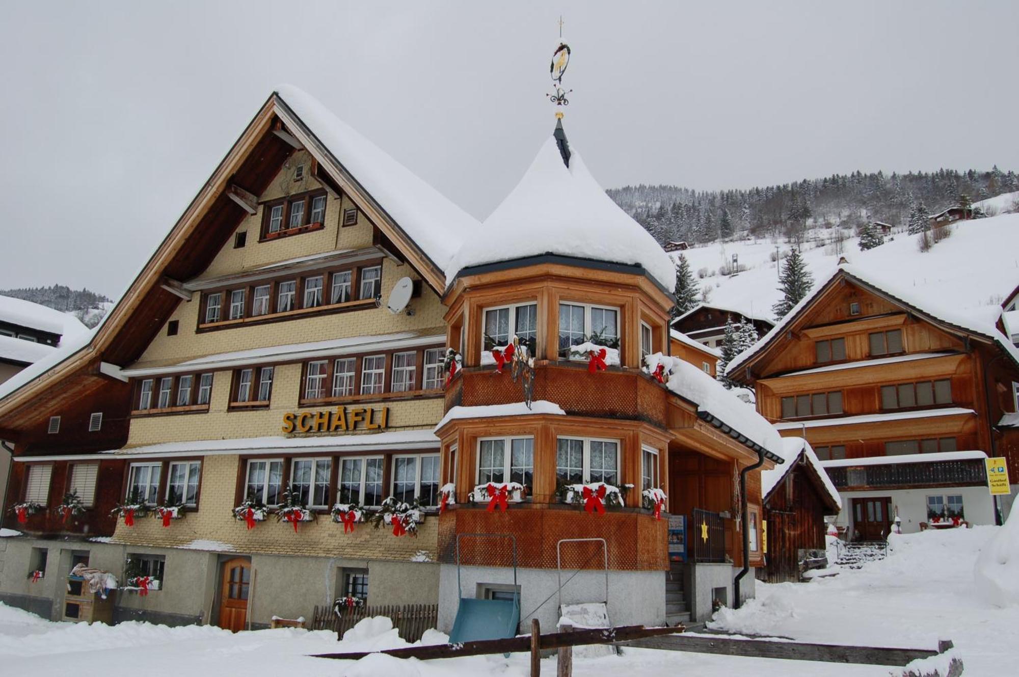 Gasthaus Schaefli Alt St. Johann Ngoại thất bức ảnh