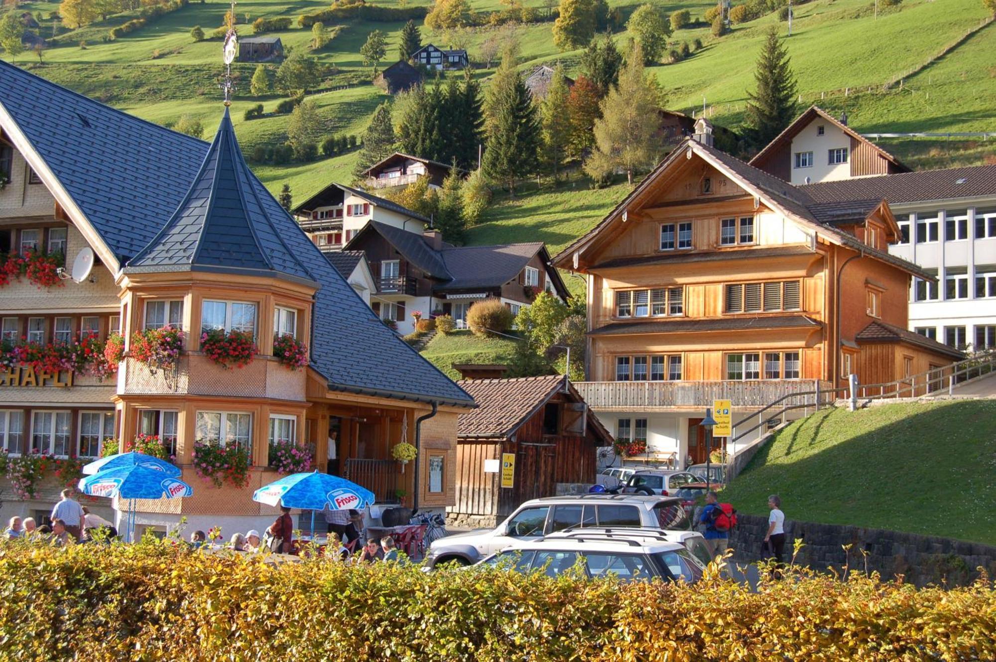 Gasthaus Schaefli Alt St. Johann Ngoại thất bức ảnh